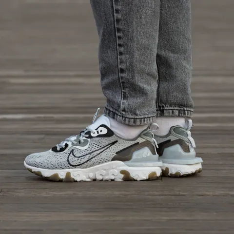 Nike React Vision Grey