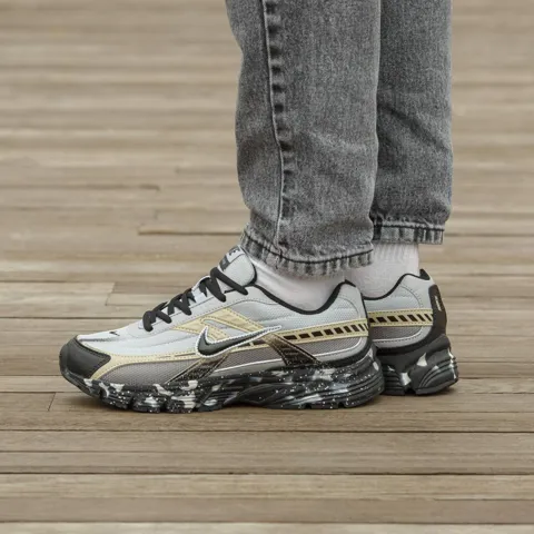 Nike Initiator Custom