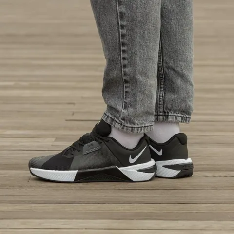 Nike Metcone 10 Black White