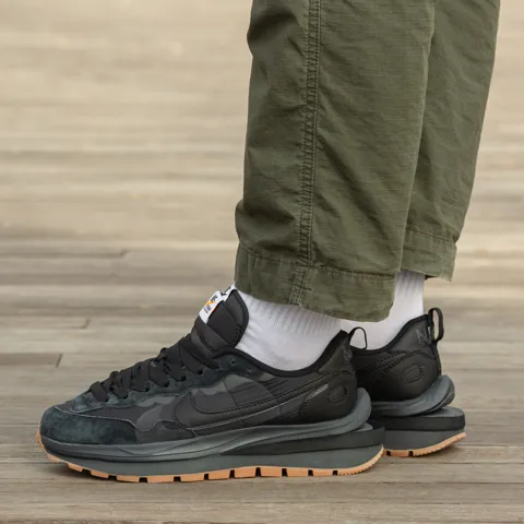 Nike VaporWaffle Sacai Black\Brown