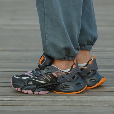 Adidas Vento XLG Black Orange Purple