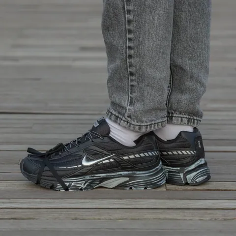 Nike Initiator Custom Black White