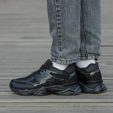 New Balance 9060 Black Cat