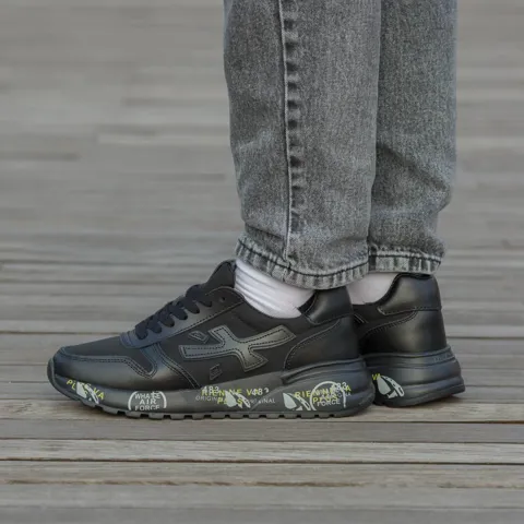 Premiata Triple Black