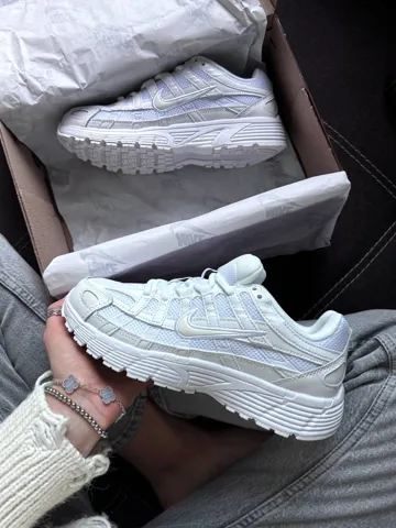 P-6000 White