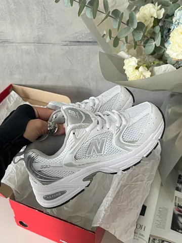 530 White/Silver