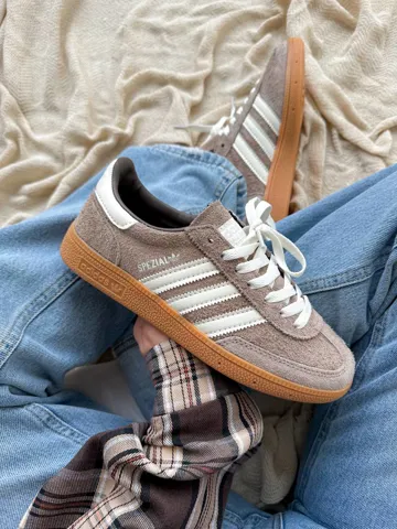 Spezial Light Brown