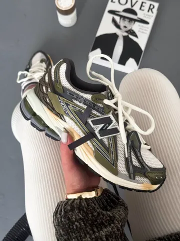 NB1906A Green