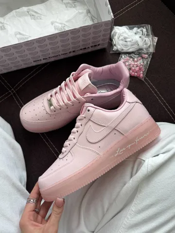 AF Nocta D. Pink