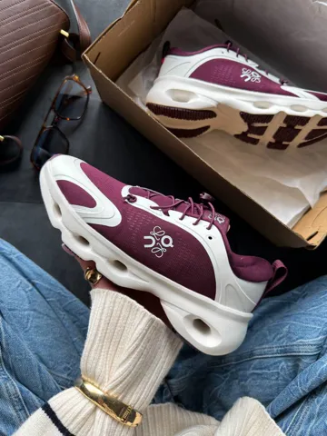 On Cloudsolo x Loewe White/Bordo