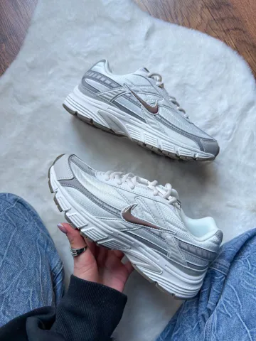 Initiator Grey/Brown