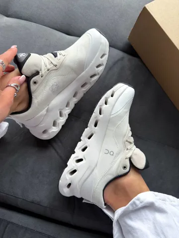 Loewe x ON Cloudtilt Sand White