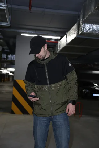 Moncler Logo-Embroidered Windbreaker Jacket Black/Green