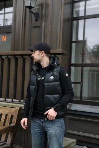 Moncler Contrin Down Vest Black