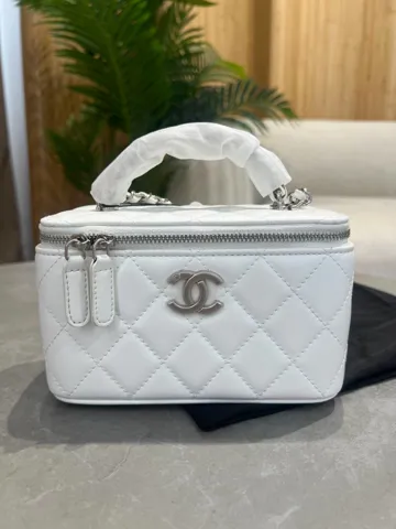 Chanel Classic White Lambskin Pearl Crush Vanity Bag Silver