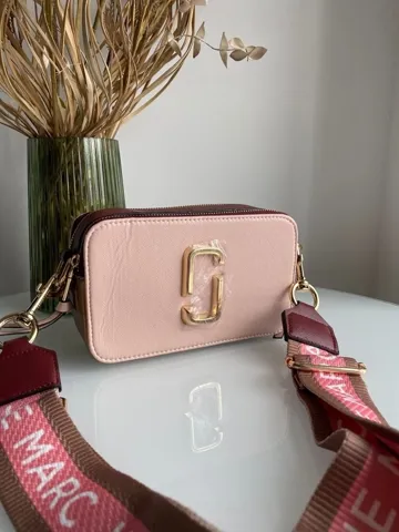 Marc Jacobs The Snapshot