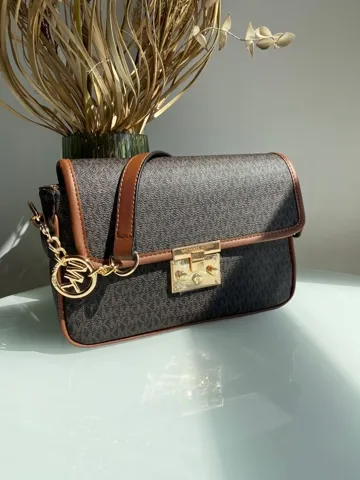 Michael Kors Bradshaw