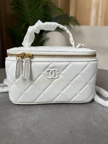 Chanel Classic White Lambskin Pearl Crush Vanity Bag White
