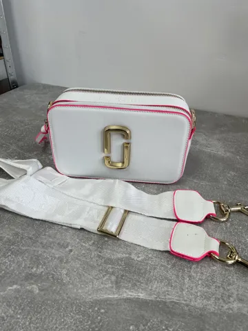 Marc Jacobs The Snapshot