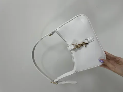 Yves Saint Laurent Hobo