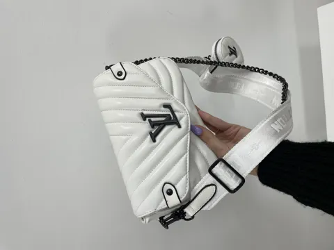 Louis Vuitton Wave White/Black