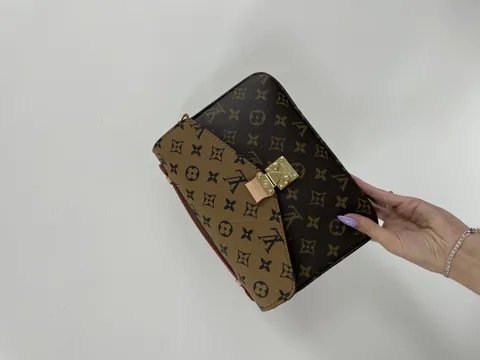 Louis Vuitton Pochette Metis Brown/Ginger