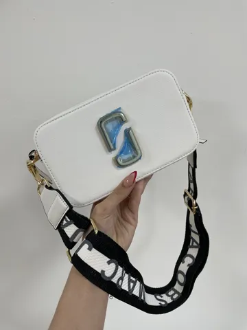 Marc Jacobs The Snapshot