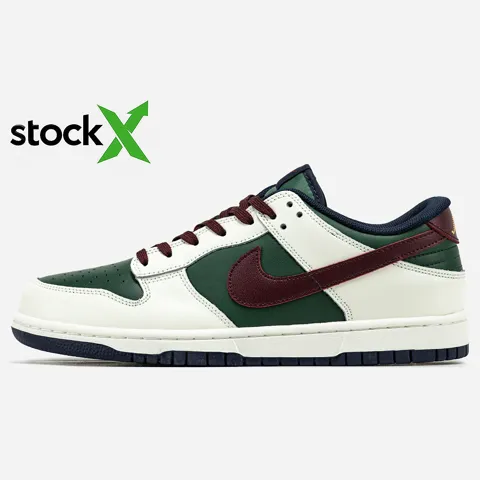 1541 Nike SB Dunk Low