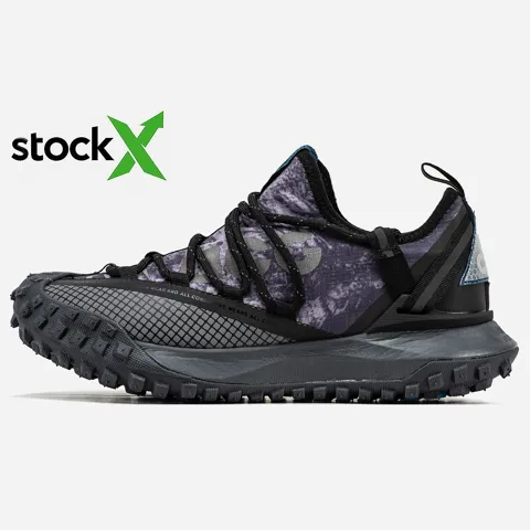 1549 Nike ACG Mountain Fly