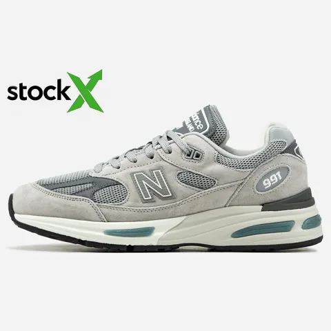 1756 New Balance 991v2