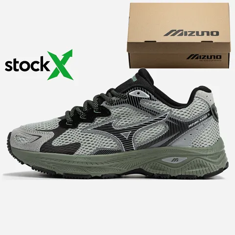 2122 Mizuno Racer S