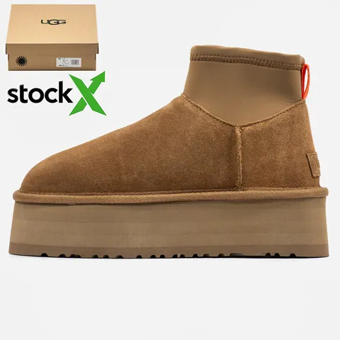2590 UGG Classic Mini Dipper