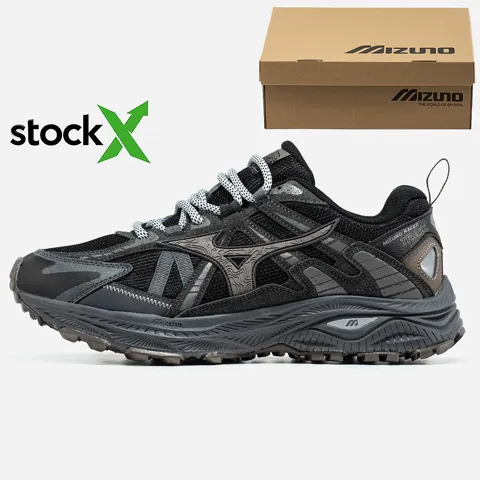 2631 Mizuno Racer Trail