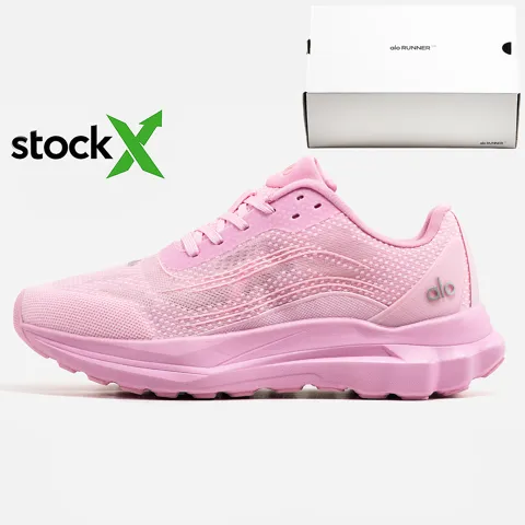 2747 Alo Yoga Runner