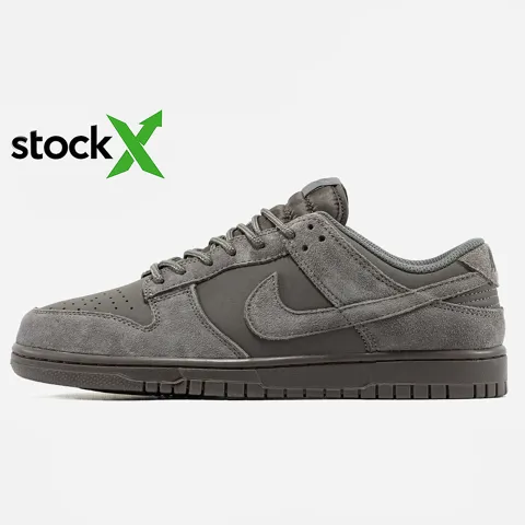 2952 Nike SB Dunk Low