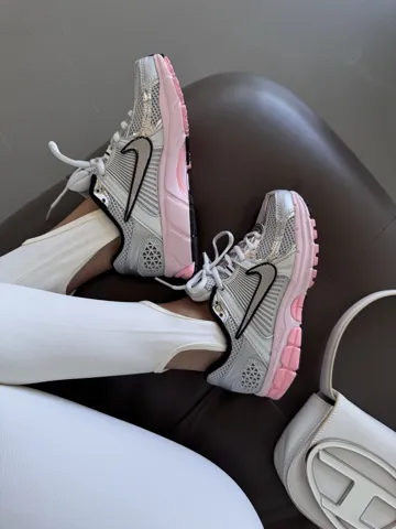 NIKE ZOOM VOMERO 5 | « PINK FOAM » premium (8)