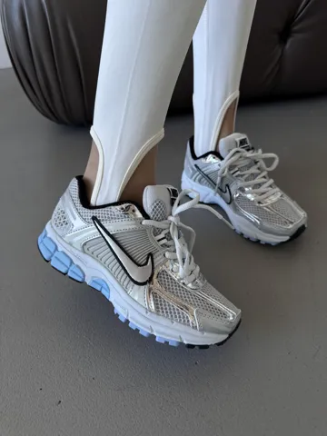 NIKE ZOOM VOMERO 5 | « BLUE TINT » premium (1)