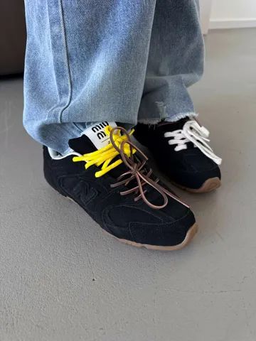 NEW BALANCE 530 x MIU MIU | BLACK / YELLOW premium (4)