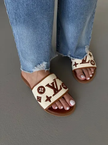 LOUIS VUITTON GINGER / CREAM SLIDES