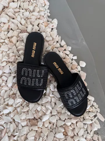 MIU MIU FULL BLACK SLIDES (9)