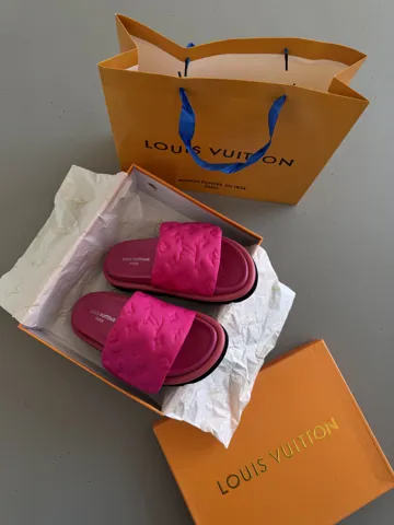 LOUIS VUITTON PILLOW SLIDES PINK premium