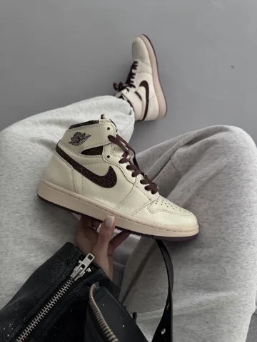 AIR JORDAN RETRO 1 | x A MA MANIÈRE « CRACKED SKIN » premium (3)