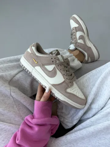 NIKE SB DUNK | MALT / GOLD (6)