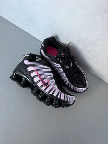 NIKE SHOX TL | BLACK / PINK (4)