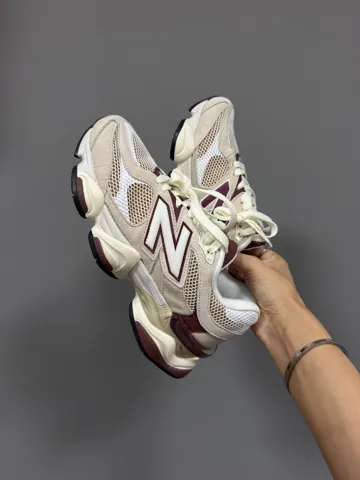 NEW BALANCE 9060 | LINEN BURGUNDY
