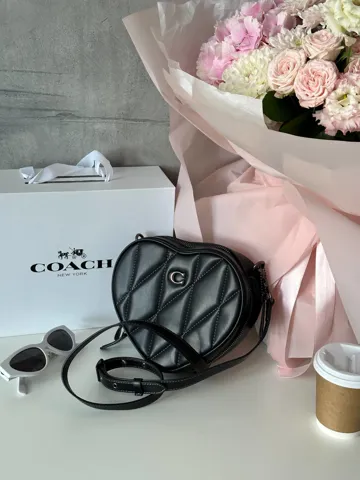 Coach Heart Crossbody Bag With Quilting [оригінальна брендована коробка]