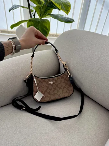 Coach Teri Shoulder Bag In Signature Canvas Beige/Black [крафтова брендована коробка]