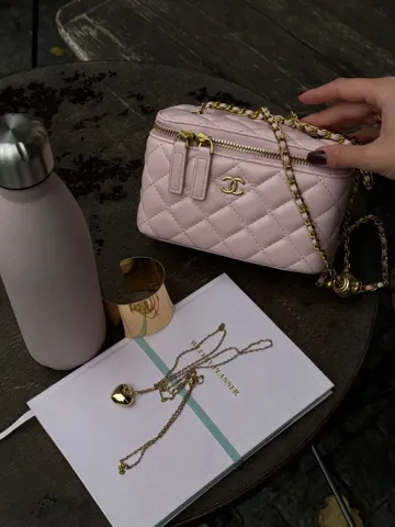Chanel Classic Powder Lambskin Pearl Crush Vanity Bag Gold [оригінальна коробка]