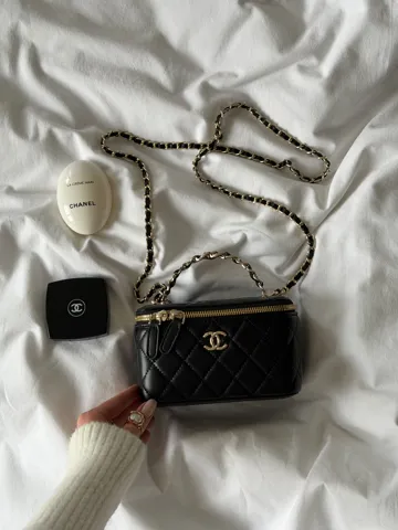 Chanel Classic Black Lambskin Pearl Crush Vanity Bag Black/Gold [оригінальна магнітна коробка]