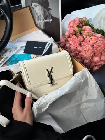 Yves Saint Laurent Solferino Milk/Silver Магнітна + Захисна Коробка